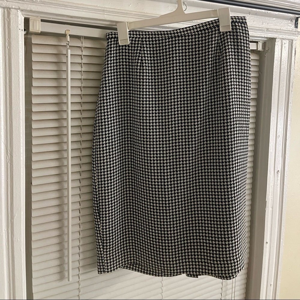 Gingham midi length business skirt